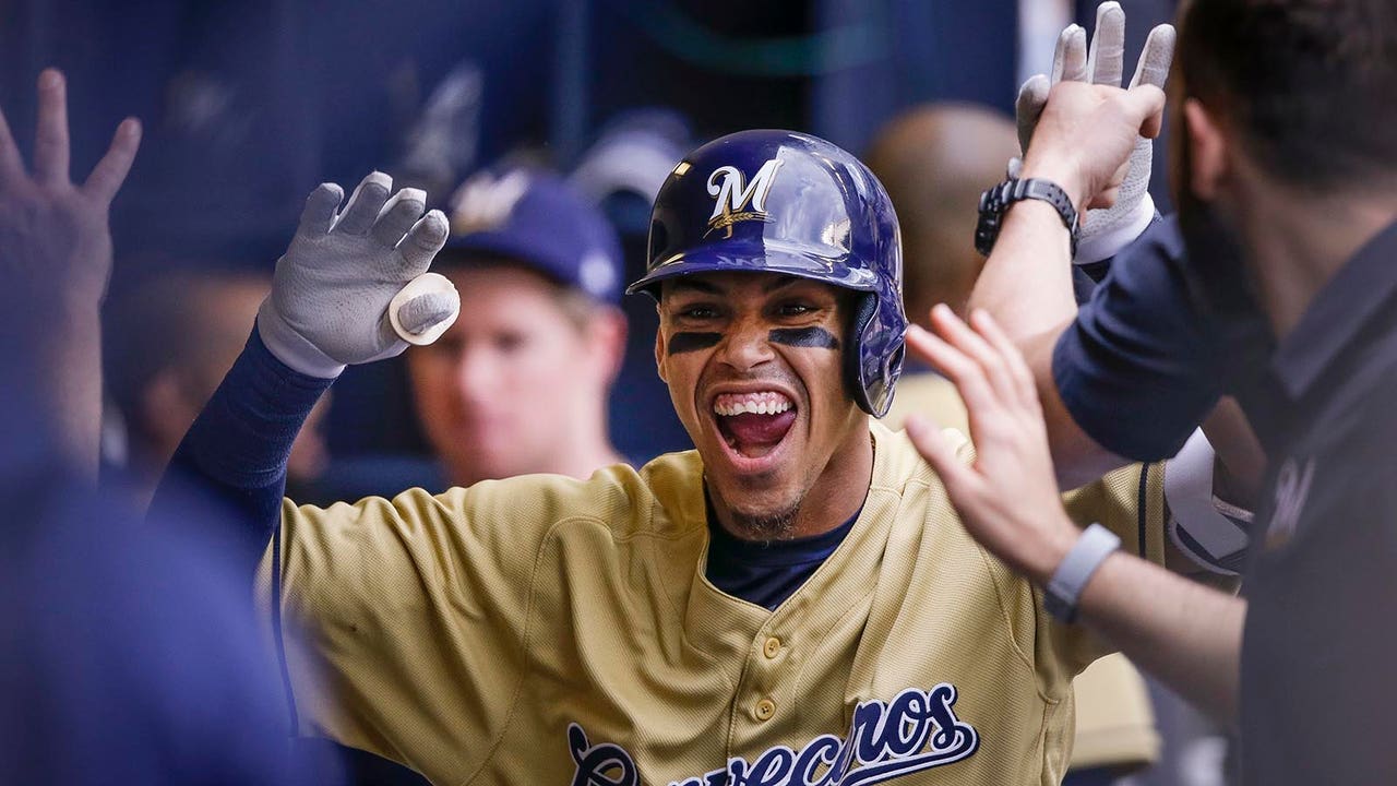 Seven-run inning lifts Brewers over Marlins